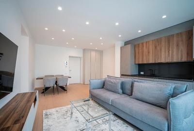 Apartament cu 3 camere semidecomandat, mobilat în Aviației