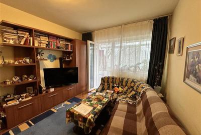 Apartament 2 camere de vânzare - zona Democratiei - 1