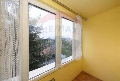 3 camere, bloc solid, 2 balcoane, zona centrala - BRASOV - 6