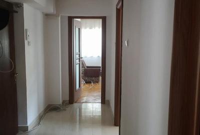 YSAIA IMOBILIARE - 2 DECOMANDATE DE INCHIRIAT - CAPITOL - GAZE -