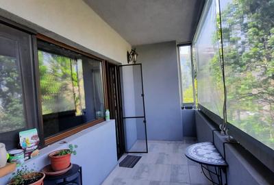 Apartament spatios in vila, etaj 2/2, curte comuna,Primaverii,Televiziune - 8