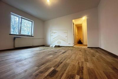 Vanzare Apartament - 2 Camere - Renovat - 1