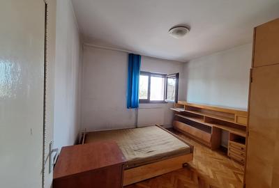 Oportunitate! Apartament cu 3 camere- bloc izolat termic- Lipovei - 15