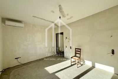 Apartament cu 3 camere semidecomandat în Central