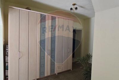Casă cu anexă, livadă și panouri fotovoltaice - 15
