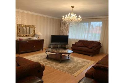 Casa 6 dormitoare l 500 MP l  3 Bai l Garaj l Zona Cetatuie - 3