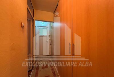 Apartament cu 3 camere | 2 bai | 64 mp | Parcare | Cetate - Mercur - 5