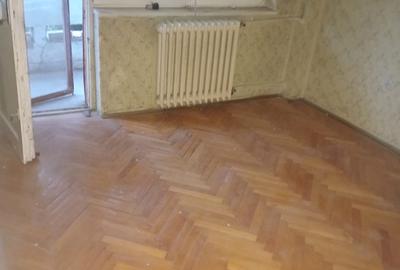 - Apartament 2 camere confort 1, Zona Hipodrom, etaj 3. - 1
