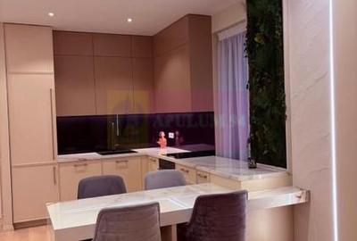 Apartament cu 3 camere decomandat în Herăstrău