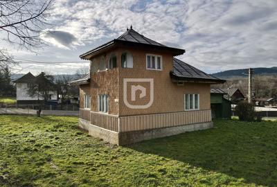 Casă bătrânească cu teren în Solca – 26 ari - 1