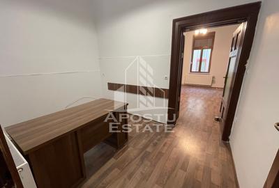 Apartament cu vedere spre strada Savoya, cladire complet reabilitata - 4