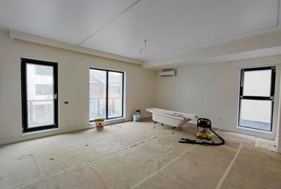 Apartament cu 3 camere decomandat în Tomis Plus