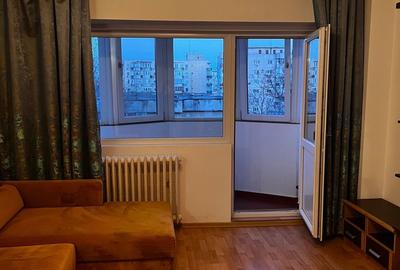 Închiriere garsonieră Teatrul Masca – Bd. Uverturii - 8