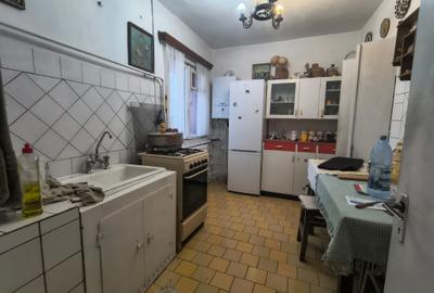 Apartament cu 3 camere ~ zona Unirii Sud / BIG ~ confort 1 / 75mp ~ etaj 9 - 17