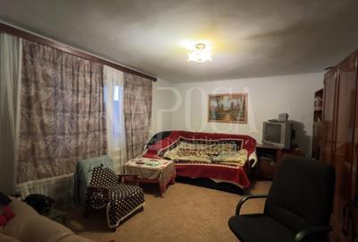 Casă cu 5 camere în Mărăști