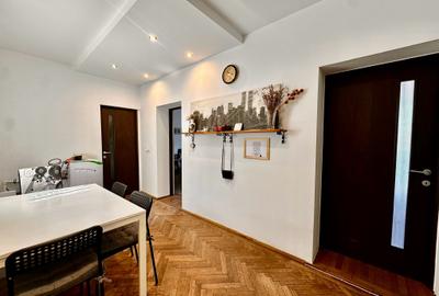 De inchiriat apartament la casa -Centru Istoric - 9