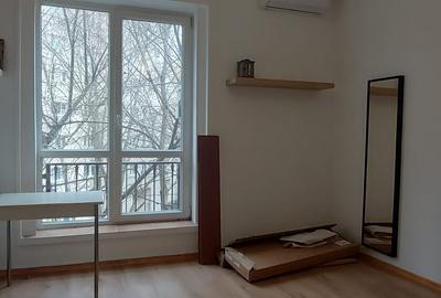 Universitate - Garsoniera decomandata in inima orasului, metrou la scara - 4