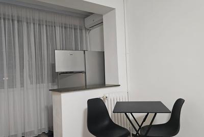 Garsoniera Dristor metrou in fata blocului - 4