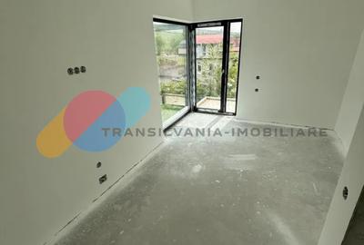 Casă individuală P+1+M cu 5 dormitoare – zona liniștită, Chinteni - 10