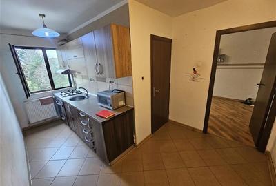 Resita, 2 Cam. Mobilat+Utilat, Micro 3 - 24