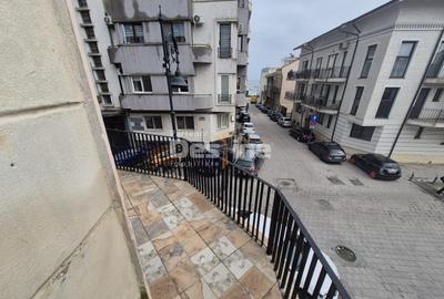 Ap. 3 camere cu vedere la mare și boxă 30 mp, ultracentral - 9