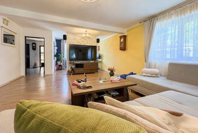 Vila P+1 in Valu lui Traian, pe partea dreapta a localitatii - 3