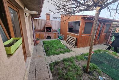 Bratianu  -casa cu deschidere pe colt - 25