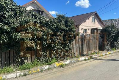 Oportunitate! Teren 820 mp cu casă, in Valu lui Traian - 1