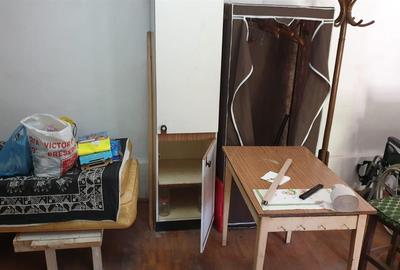 Zona Liceu Balcescu Casa caramida+boltari cu teren=158 mp, Deschidere 8,8m - 11