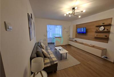 Apartament cu 2 camere semidecomandat în Tractorul