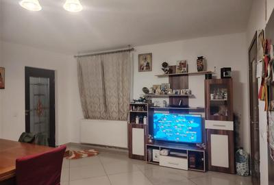 Casa, cocheta, situata pe o strada linistita, la 10 km de Ploiesti - 6