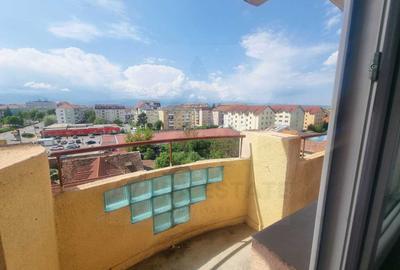 Apartament 3 camere 73 mp utili cu balcon si boxa zona Terezian - 7