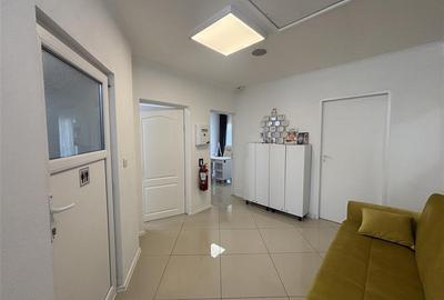 SPATIU MANICHIURA | SALON | ORADEA | STR. TEPES VODA - 4