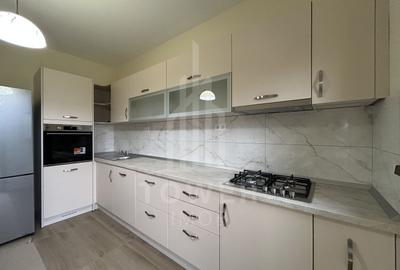 Casă de închiriat curte proprie, subsol pod, garaj - Central - 4