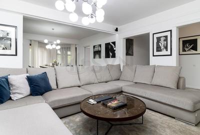 REV2002939 Vila cu piscina 2000 mp teren in Corbeanca - 1