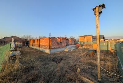 Teren 580m Șerbănești cu casa in construcție - 2