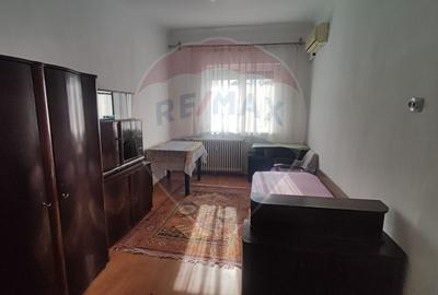 Apartament 2 camere de vânzare în zona Ultracentral, Magheru, Oradea - 1