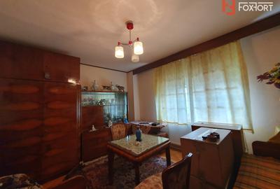 Apartament 3 camere, decomandat, etaj 1, zona Vladeasa - 21