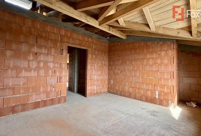 Duplex cu 4 camere si teren de 372 mp - zona Sanandrei - 13