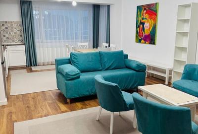 Apartament cu 2 camere semidecomandat, mobilat în Pipera