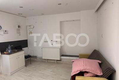 Spatiu comercial 28 mp renovat Orasul de Jos Sibiu de inchiriat - 1