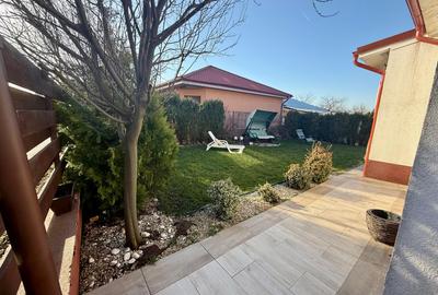 Casa moderna cu 4 camere, garaj 3 masini, curte amenajata – Valu lui Traian - 24