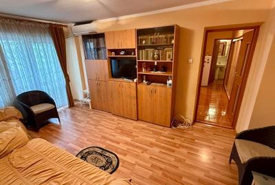 Apartament cu 3 camere decomandat, mobilat în Bucur Obor