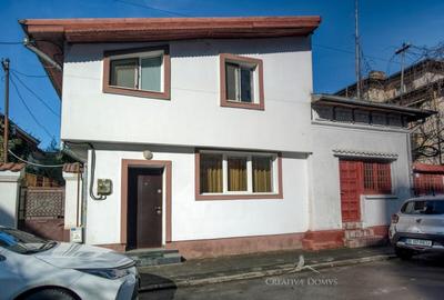 Casă individuală cu 3 camere în Grivița