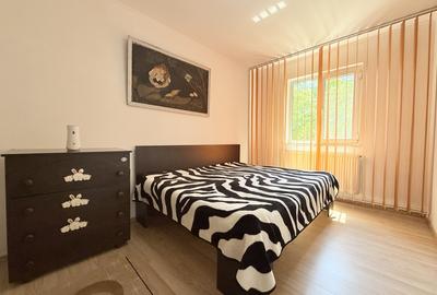 Apartament de vânzare cu 3 camere in Tomis Nord, etaj 2 - 3