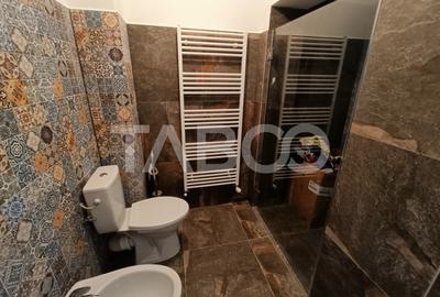 Casa 10 camere 390 mp utili - pe strada Calea Poplacii din Sibiu - 16