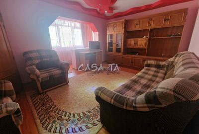 Apartament 3 camere, situat in Rovinari , Str. Plopilor - 4