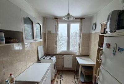 Metrou 1 Decembrie 1918, 3 cam, et. 2/4, loc de parcare, bloc reabilitat - 4