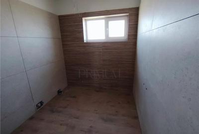 Duplex spatios - personalizare interioara - zona populata - 8