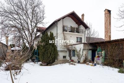 Pensiune de vânzare în Râșnov | 14 camere | 427 mp - 48